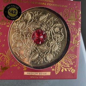 BareMinerals make up foundation